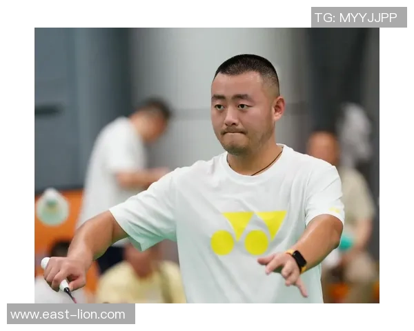 南京羽毛球队挑战赛点评团队协作表现展现出色默契与拼搏精神